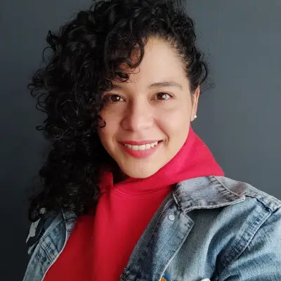 jhina hernandez