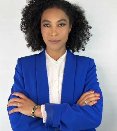 directora-marcela-angulo